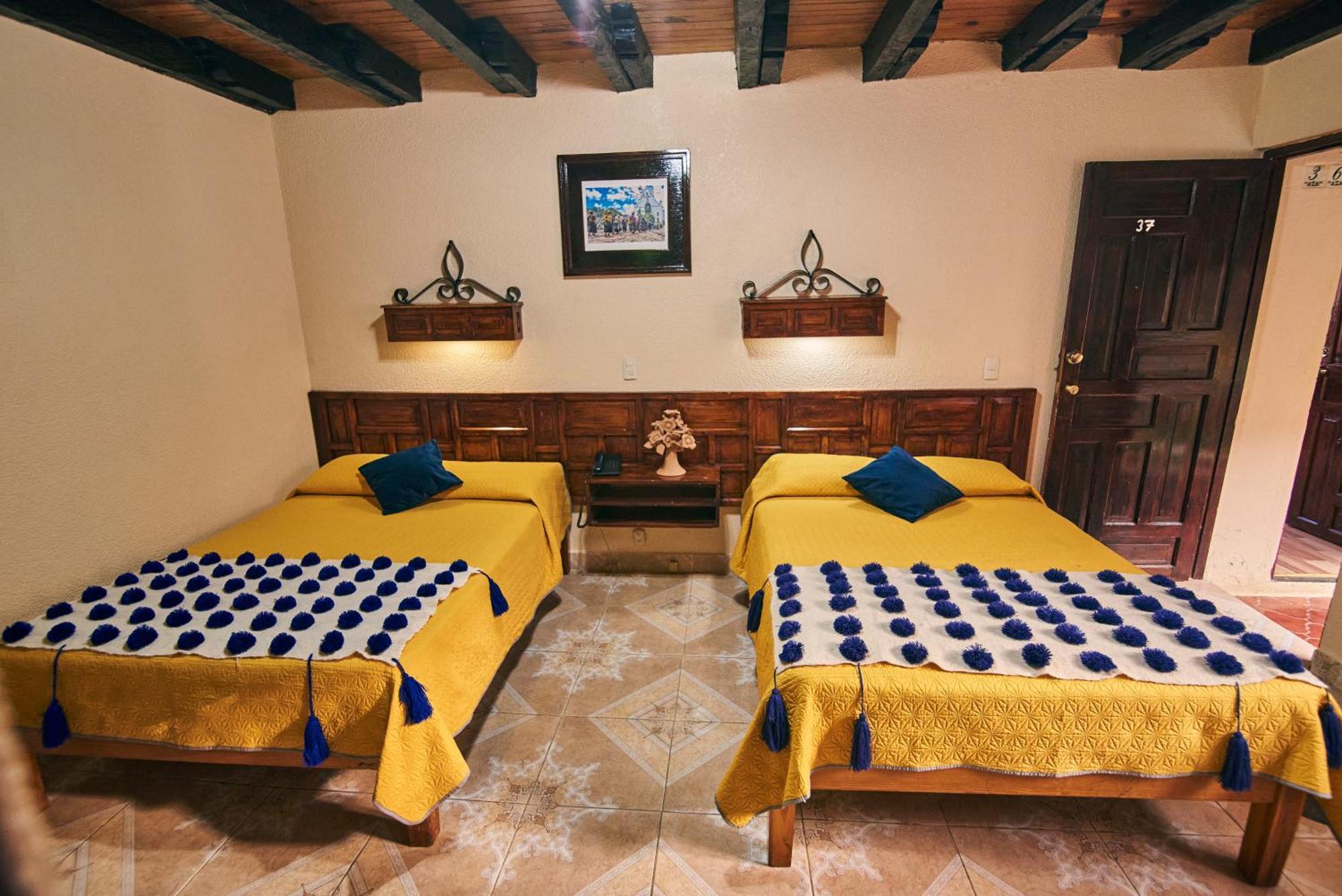 Hotel Palacio De Moctezuma San Cristóbal de Las Casas 외부 사진